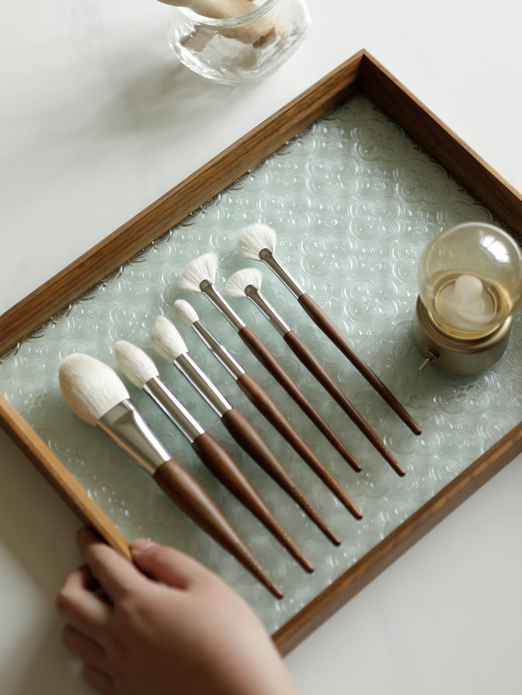 Wooden Handle Wool Makeup Brush