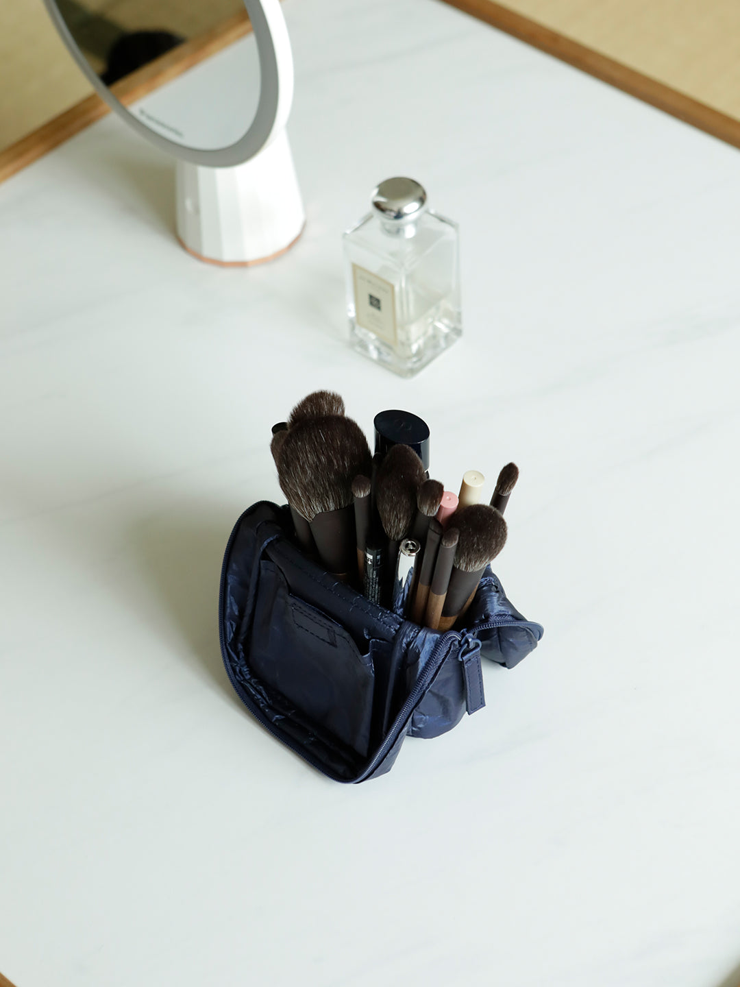 Tyvek Banana-shaped Brush Pouch