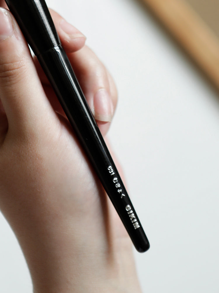 Wuji Flame Blush Brush 631#